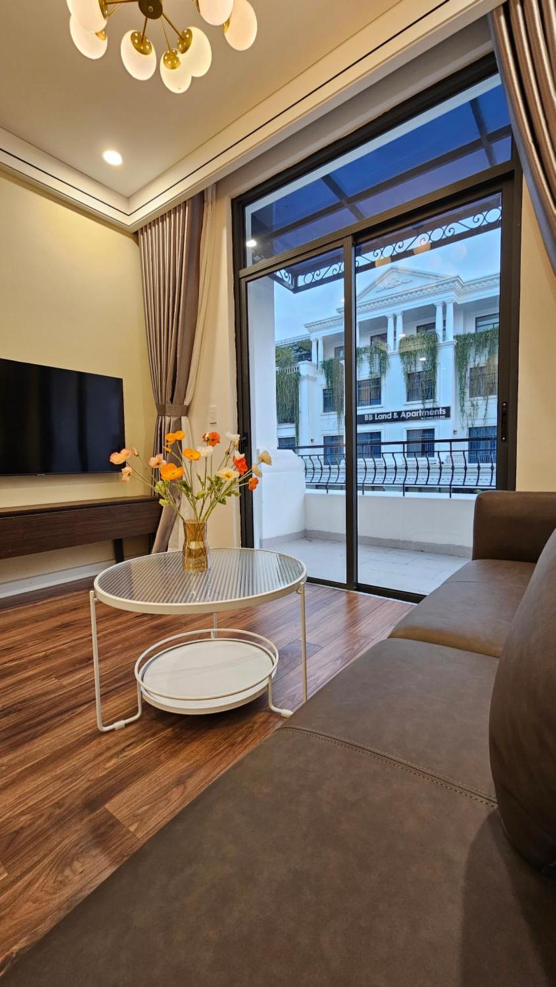 Tom Apartment - Vinhomes Marina Hai Phong Exteriör bild