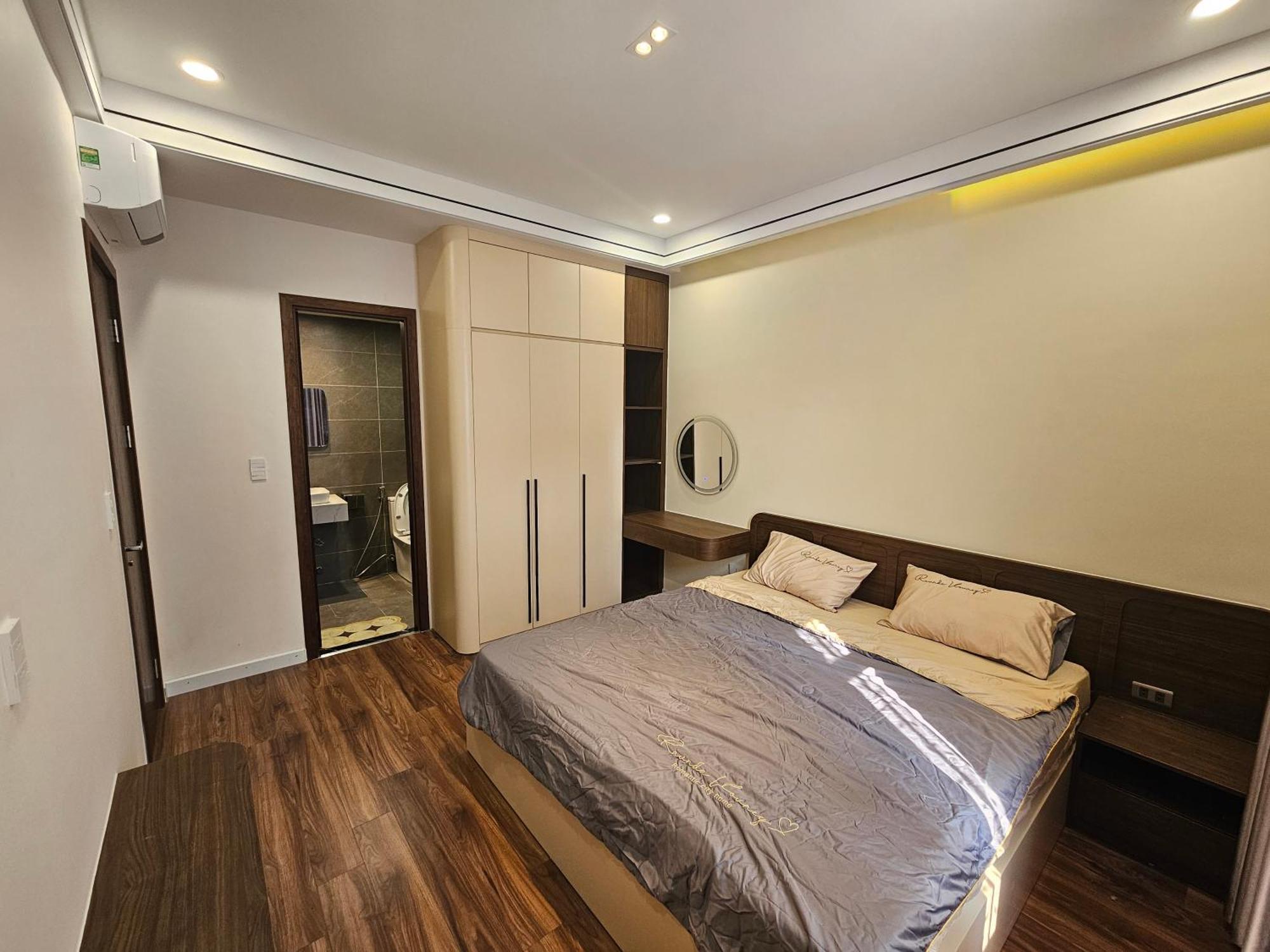 Tom Apartment - Vinhomes Marina Hai Phong Exteriör bild